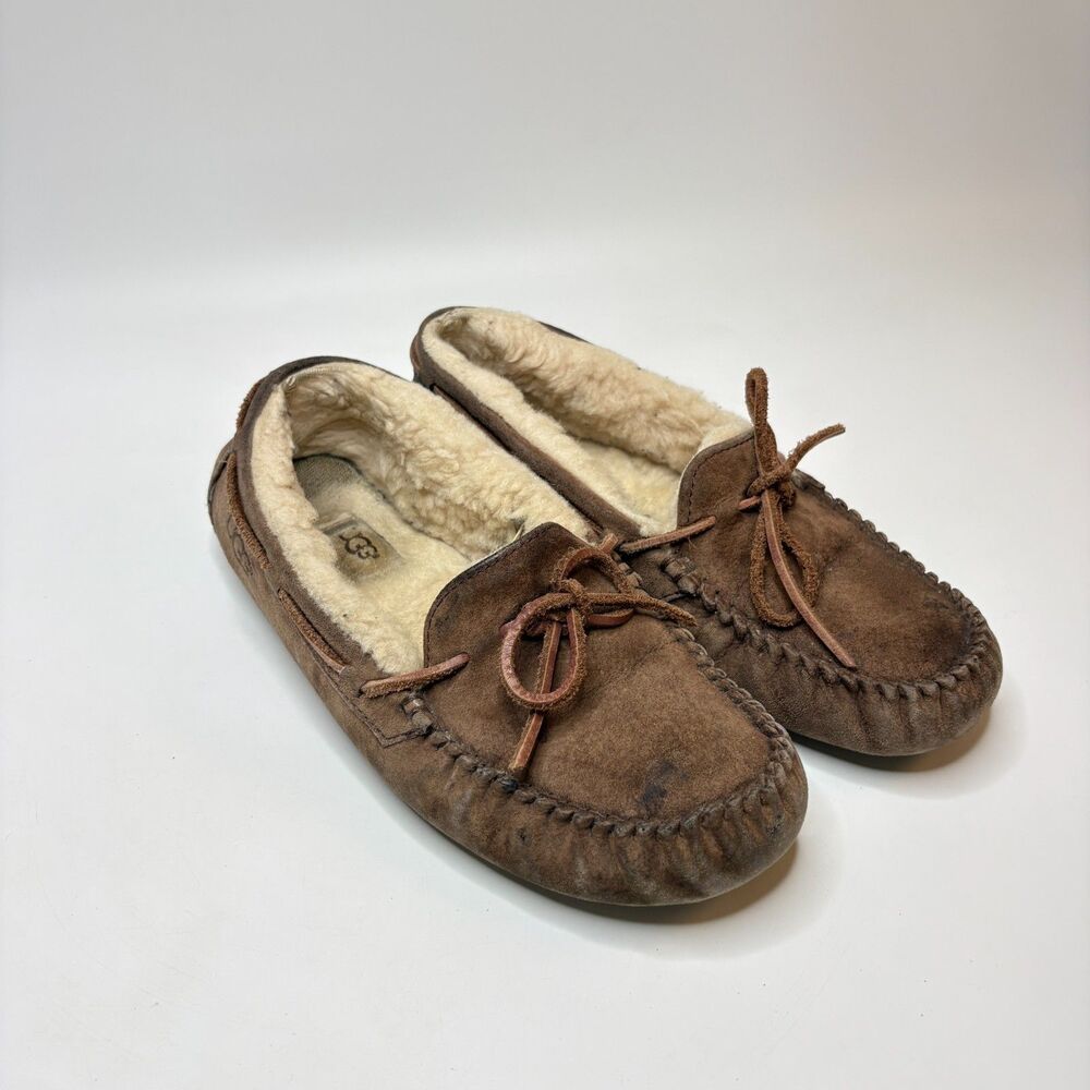 UGG Espresso Dakota Cozy Winter Slippers Womens Size 9